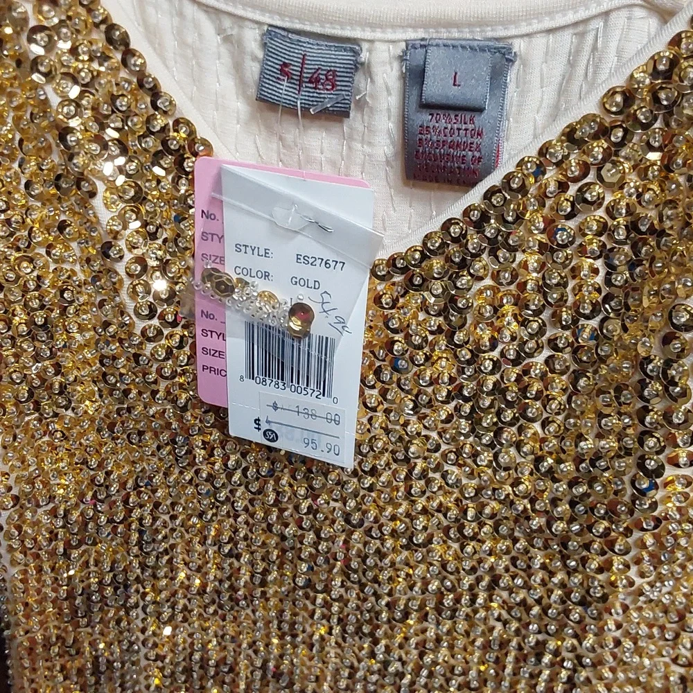 Top - Picture 4 of 5